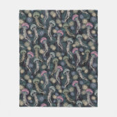 Ätherische Quallen und Anemone in Aquamarin und ro Fleecedecke (Vorderseite)