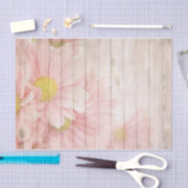 Ätherische rosa Säcke auf Holz Seidenpapier (Handwerk)