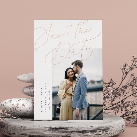 Ätherische Schrift | Elegantes Foto Save the Date Folieneinladung