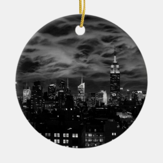 Ätherische Wolken: NYC Skyline, Empire State Bldg  Keramik Ornament (Vorne)