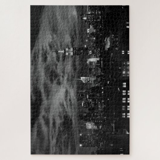 Ätherische Wolken: NYC Skyline, ESB Black and Whit Puzzle (Vertikal)
