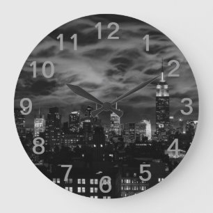 Ätherische Wolken: NYC Skyline, Reich-Staat Gbd BW Große Wanduhr