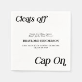 Athlete Abschluss löscht Cap On Serviette (Vorderseite)