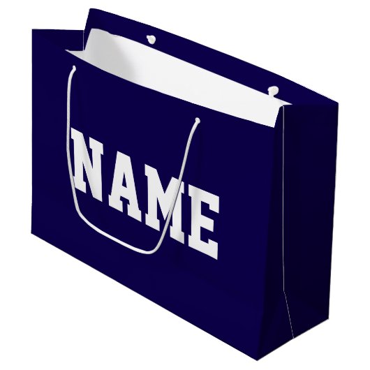 Athletic White YOUR NAME Text auf Deep Navy Blue Große Geschenktüte (Vorderseite Schrägansicht)