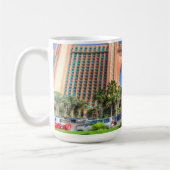 Atlantis-Palmen-Hotel Dubai Kaffeetasse (Links)