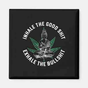Atme das Gute ein, atme den Bull Yoga Weed Namaste Magnet