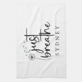 Atme einfach den Dandelion-Individuelle Name Geschirrtuch (Vertikal)