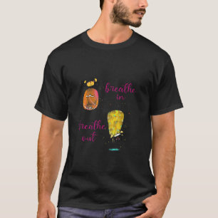 Atmen Ein Ausatmen Hund Yoga Süße Hunde Yoga Medi T-Shirt