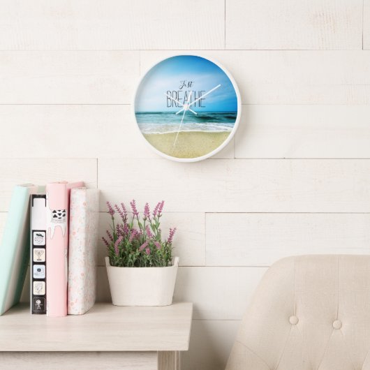 Atmen Sie einfach am Strand aus Uhr (Lesesaal)