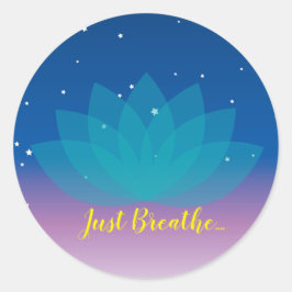 Atmen Sie einfach aus. Runder Aufkleber