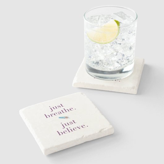 Atmen Sie einfach Zitat-Untersetzer mit Feder Steinuntersetzer (Seitenansicht)