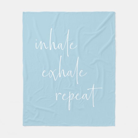 Atmen Sie Exhale Inspiration Zitat Minimalistisch  Fleecedecke (Vorderseite)