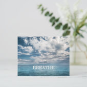 Atmen Sie mit Wolken auf dem Türkismeer Postkarte (Stehend Vorderseite)