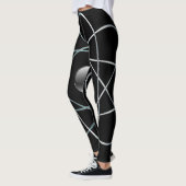 Atomschwarze Leggings (Links)