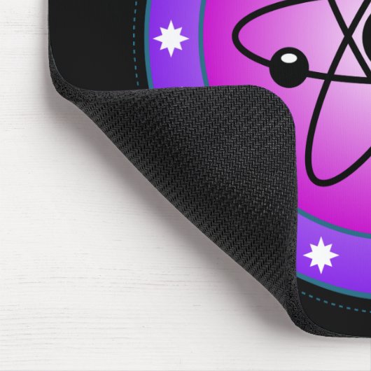 Atomsymbol auf rosa Hintergrund Mousepad (Ecke)