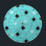 Atomtürkisfarbene Sternexplosion Metal Dart Board Dartscheibe<br><div class="desc">Dieses Atomic Turquoise Sternexplosion Metal Cage Dart Board hat den ganzen modernen Spaß der Mitte des Jahrhunderts an der Küche Ihrer Großmutter, abzüglich des klebrigen Linoleums. Das kitschige Design mit einem grünen Hintergrund mit goldenen Falten und zufällig platzierten Sternexplosionen in schwarz, Aqua- und Türkistönen. Dieses Vintag inspirierte Muster ist Mod...</div>