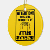 Attack Synthesizer Keramik Ornament (Links)
