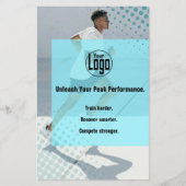 Attraktive Athleten Personal Trainer für fortgesch Flyer (Vorne)