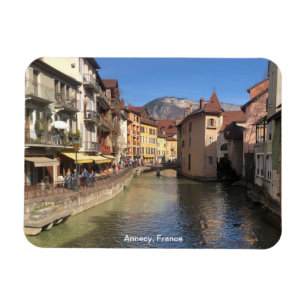 Attraktive Flussansicht von Annecy, Frankreich an  Magnet