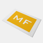Attraktive Monogramm gelb Weiß Ihr Name Fußmatte (Schrägansicht)