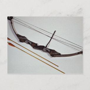 Attraktiver Bogen und Pfeil, der im Wettbewerb ver Postkarte