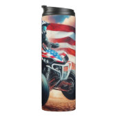 ATV Patriot: Amerikanischer Sieg über die Straße Thermosbecher (Nach rechts gedreht)