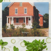 Au Sable Point Lighthouse Geschirrtuch (Gefaltet)