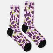 Aubergine Lila Gemüse Muster Design Socken (Rechts)