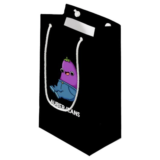 Auberjeans Funny Eggplant Pun Dark BG Kleine Geschenktüte (Vorderseite Schrägansicht)