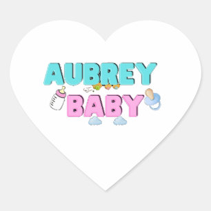 Aubrei mit Schmetterling und Wolke Herz-Aufkleber