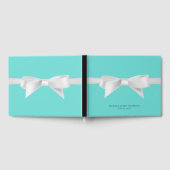 Audrey Aquamarin White Bow Modern Glam Wedding Bri Gästebuch (Voll)