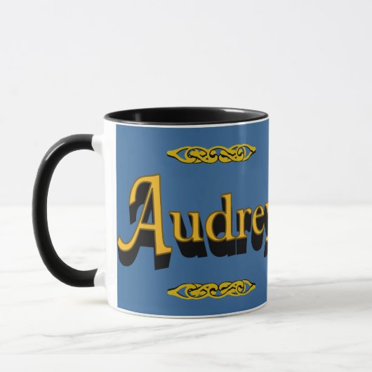 Audrey Tasse (Links)