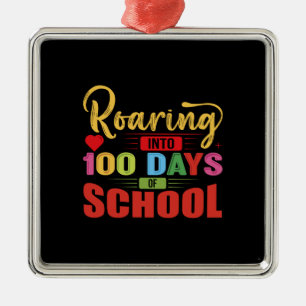 Auf 100 Tage Schullehrer umrunden Ornament Aus Metall