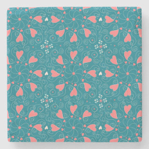 Auf aquamarinen wirbeln die rosa Herzen. Handzeich Steinuntersetzer