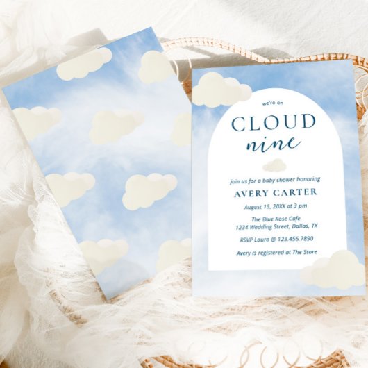 Auf Cloud 9 moderne Typografie Babydusche Einladung