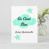 Auf Cloud neun pastellgrünen Wolken Stern Bachelor Einladung (Stehend Vorderseite)
