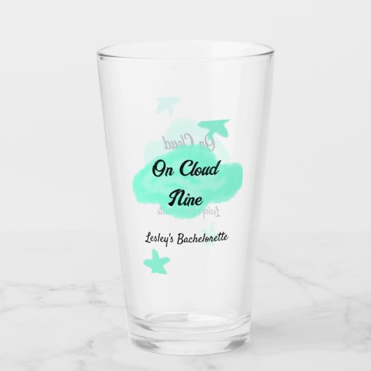 Auf Cloud neun pastellgrünen Wolken Stern Bachelor Glas (Vorderseite)