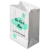 Auf Cloud neun pastellgrünen Wolken Stern Bachelor Mittlere Geschenktüte (Vorderseite Schrägansicht)