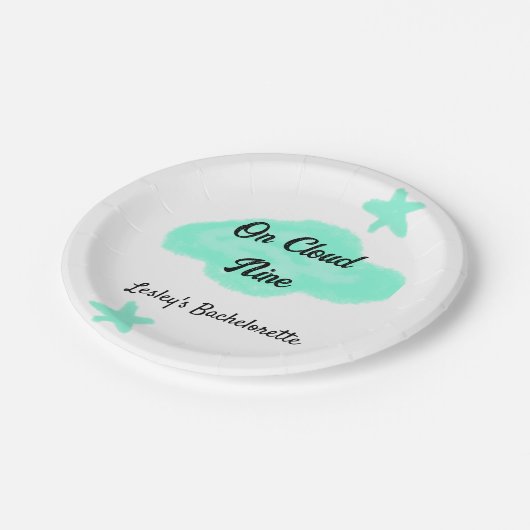 Auf Cloud neun pastellgrünen Wolken Stern Bachelor Pappteller (Schrägansicht)