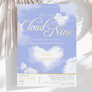Auf Cloud Nine Elegantes Herz Blau Himmel Brautpar Folieneinladung