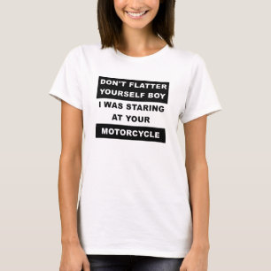 Auf dein Motorrad Funny Tshirt starrend