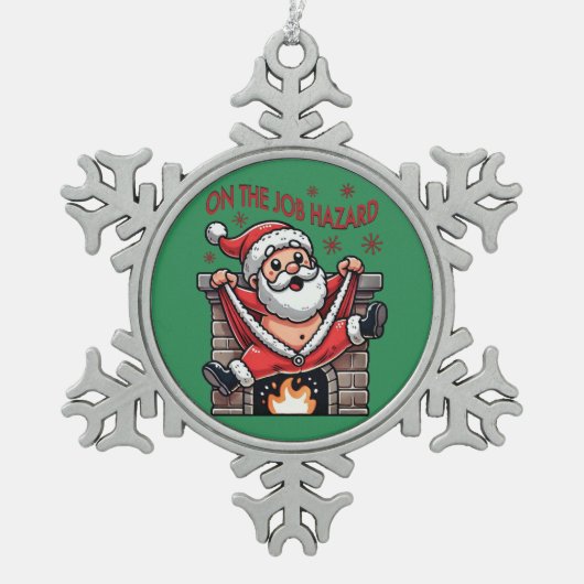 Auf dem Job Hazard Santa on Fire Schneeflocken Zinn-Ornament (Vorderseite)