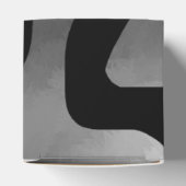 Auf dem Raster: Abstrakt grau, schwarz und weiß Geschenkschachtel (Oben)