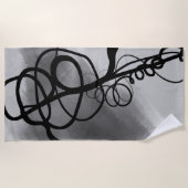 Auf dem Raster: Abstrakt grau, schwarz und weiß Strandtuch (Vorderseite)