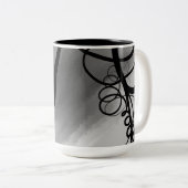 Auf dem Raster: Abstrakt grau, schwarz und weiß Zweifarbige Tasse (VorderseiteRechts)