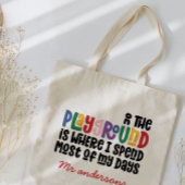 Auf dem Spielplatz Typografie moderne Lehrer Gesch Tragetasche