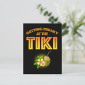 Auf dem Tiki Freaky Postkarte (Stehend Vorderseite)