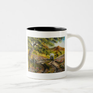 Auf dem Weg in die Stadt Painitning von David Paul Zweifarbige Tasse