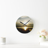 Auf dem Weg nach unten Runde Wanduhr (Zuhause)