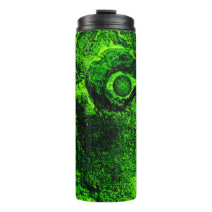 auf dem Weg zum Grünen Thermosbecher